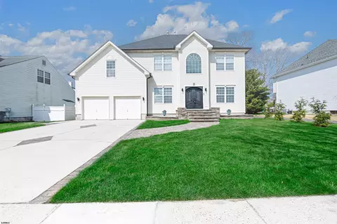 11 Chancellor Park Dr, Mays Landing, NJ 08330