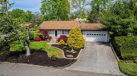 219 N Grand St, Hammonton, NJ 08037