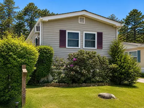 108 Oak Dr, Barnegat, NJ 08005