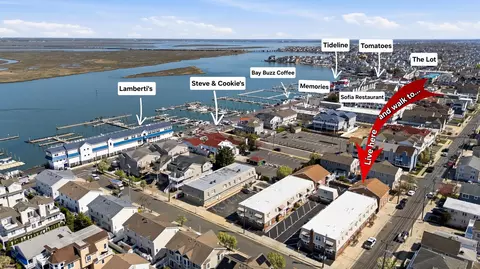 9709 Monmouth Ave #C2, Margate City, NJ 08402