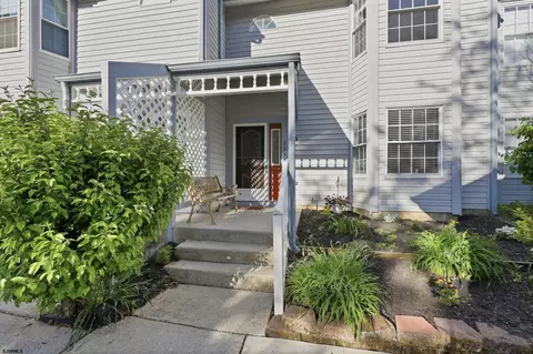 723 E Victoria Dr #723, Galloway, NJ 08205