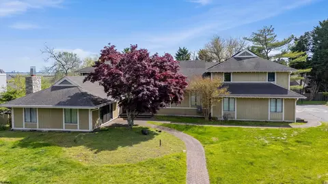 506 Lazy Ln, Absecon, NJ 08201