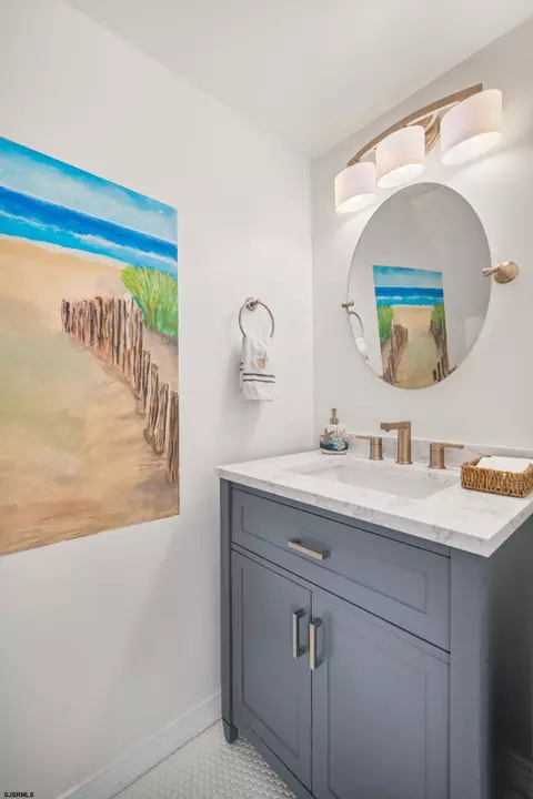 Bath - 321 Seashell Ln, Brigantine, NJ 08203 photo 1 of 3