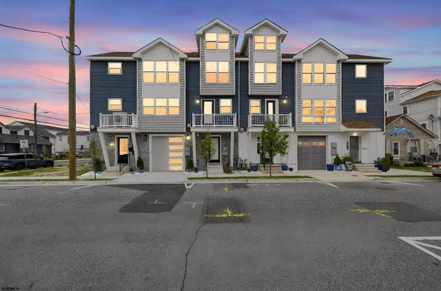 100 N Monroe Ave, Margate City, NJ 08402