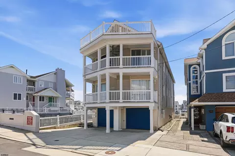 28 W 17th St #28, Ocean City, NJ 08226