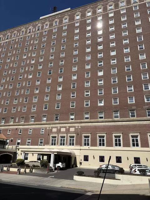 2715 Boardwalk Ave #1410, Atlantic City, NJ 08401