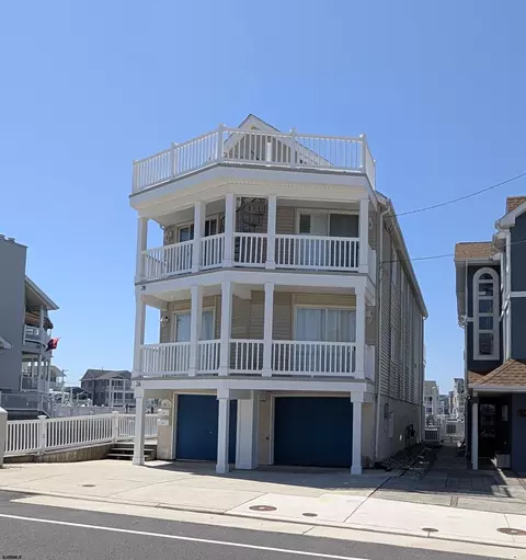 26 W 17th St #1ST, Ocean City, NJ 08226