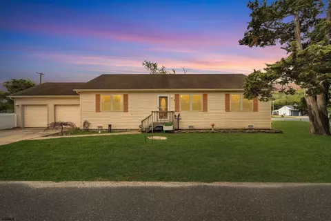 110 S 10th St, Del Haven, NJ 08251