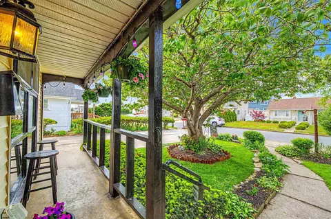 209 37th St S, Brigantine, NJ 08203
