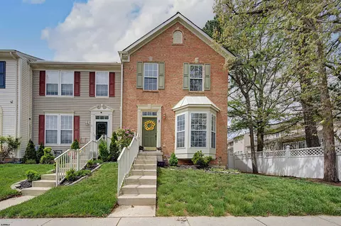 2 Bridle Path Ct, Sicklerville, NJ 08081