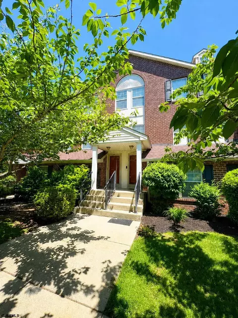 1536 Thomas Jefferson Ct #436, Mays Landing, NJ 08330