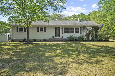 974 11th Ave, Mays Landing, NJ 08330