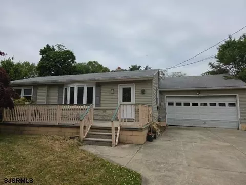 302 Vermont Ave, Egg Harbor Township, NJ 08234