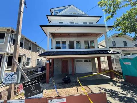 113 N Richards Ave, Ventnor City, NJ 08406