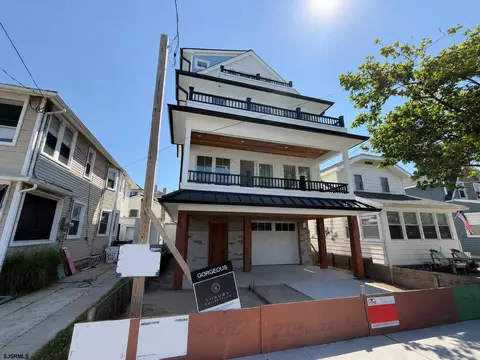113 N Richards Ave, Ventnor City, NJ 08406