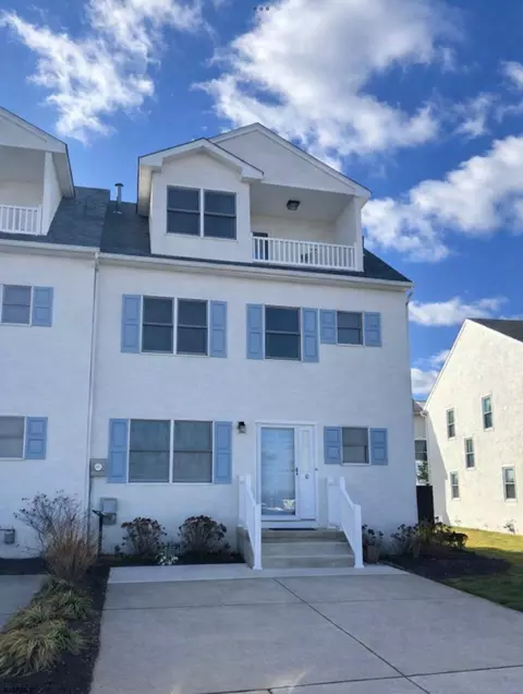 10 Harbor Beach Cv, Brigantine, NJ 08203