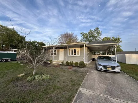 25 N Bucknell Rd, Somers Point, NJ 08244