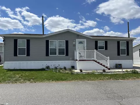 7 Stanton, Egg Harbor Township, NJ 08234