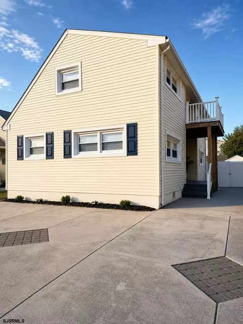251 S 10th St, Brigantine, NJ 08203