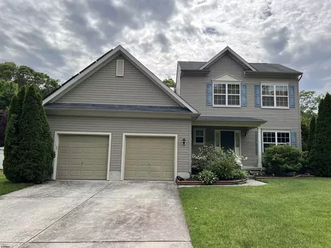 31 Morning Glory Ct, Egg Harbor Township, NJ 08234