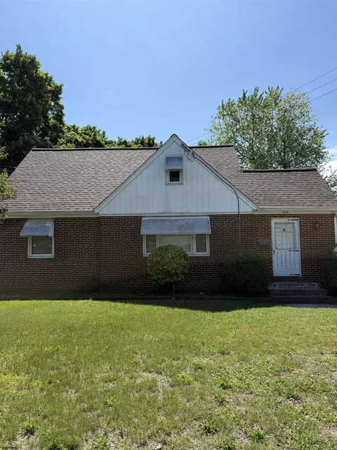 650 Grape St, Hammonton, NJ 08037