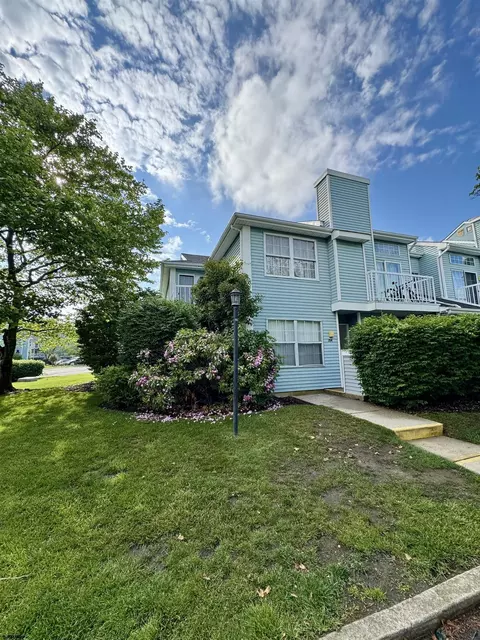 184 Heather Croft #184, Egg Harbor Township, NJ 08234