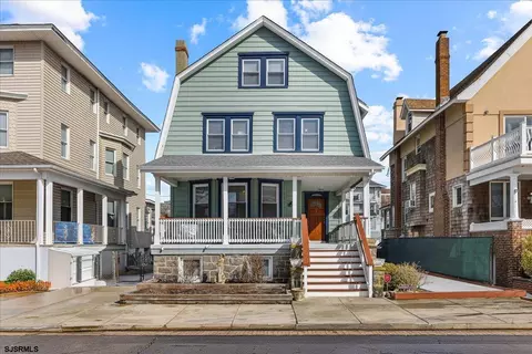 25 S Oakland Ave, Ventnor City, NJ 08406