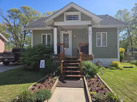 517 Race St, Millville, NJ 08332