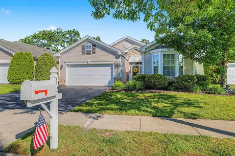 12 Wicklow Ter, Galloway, NJ 08205
