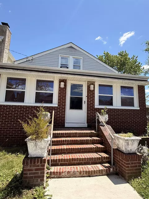 208 S Hampden Ct, Pleasantville, NJ 08232