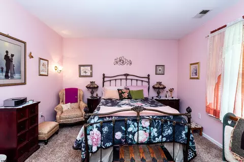 Bedroom - 2 Derby Dr, Galloway, NJ 08205 photo 2 of 6