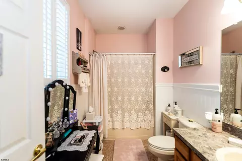 Bath - 2 Derby Dr, Galloway, NJ 08205 photo 3 of 4