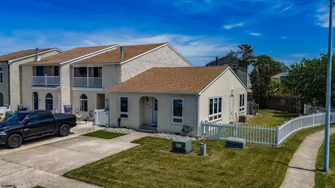 54 Delmar Dr, Brigantine, NJ 08203