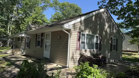 463 Spruce Ave, Galloway, NJ 08205