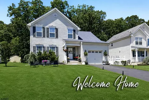 445 Poplar Ave, Absecon, NJ 08205