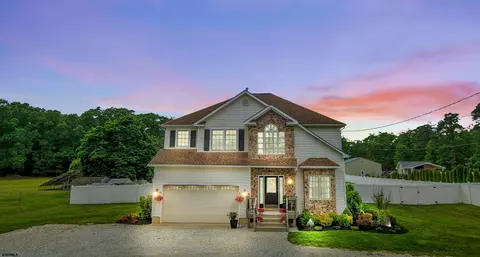 1110 Columbia Rd, Hammonton, NJ 08037