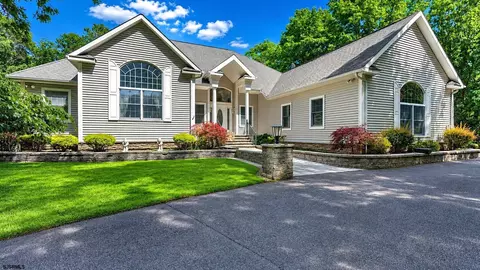 227 Galley Ct, Galloway Township, NJ 08205