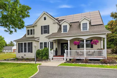 44 Church St, Port Republic, NJ 08241