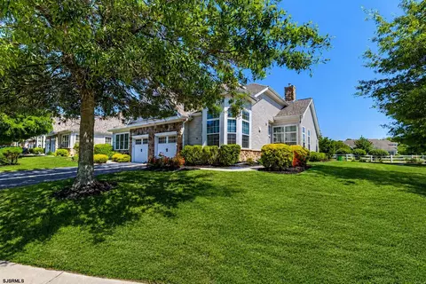 49 Ables Run Dr, Absecon, NJ 08201