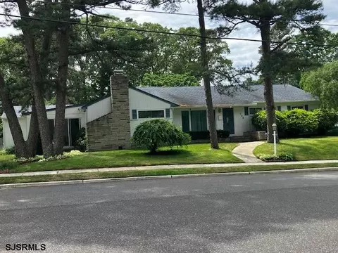 748 Bayview Dr, Absecon, NJ 08201