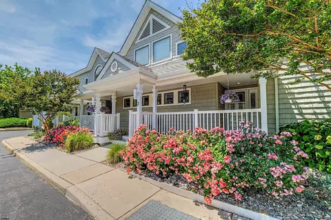 2 Catalina Dr #2, Linwood, NJ 08221