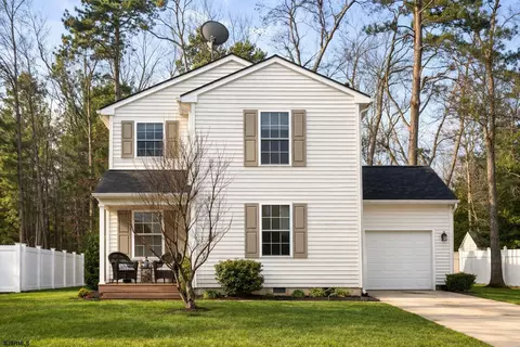 36 Coolidge Ave, Galloway, NJ 08205