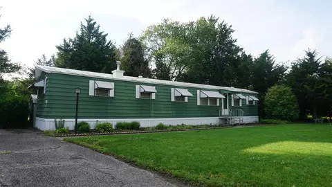 107 Country Ln, Buena, NJ 08310