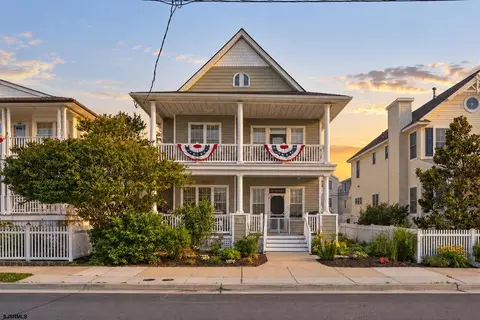 212 Central Ave #2, Ocean City, NJ 08226