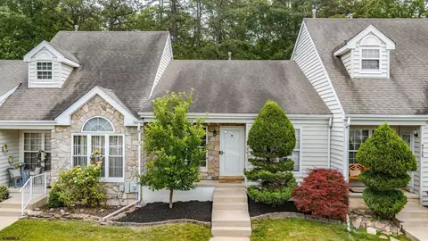 4736 Andorea Dr #4736, Mays Landing, NJ 08330