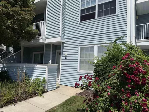 147 Heather Croft #147, Egg Harbor Township, NJ 08234