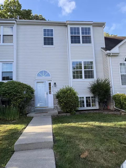 4712 Arrowood Pl, Mays Landing, NJ 08330