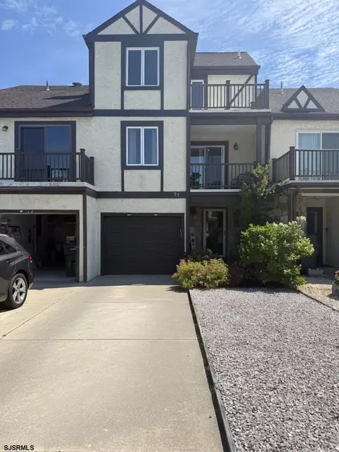 21 Bramble Dr, Brigantine, NJ 08203