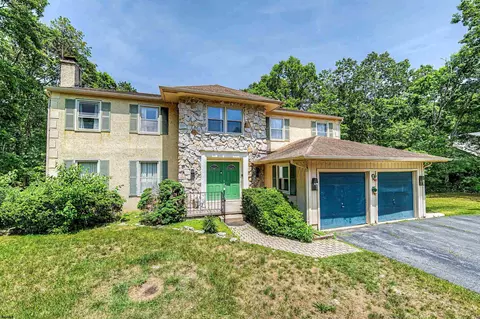 4014 Alexander Dr, Mays Landing, NJ 08330