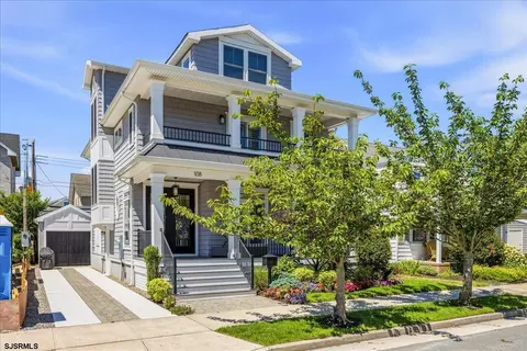 108 N Pembroke Ave, Margate City, NJ 08402